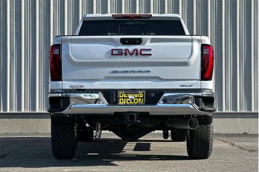2025 GMC Sierra 2500 SLT