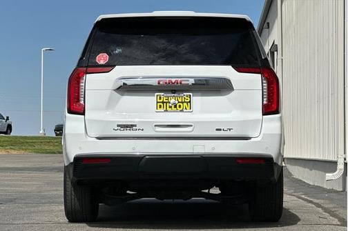 2023 GMC Yukon XL SLT