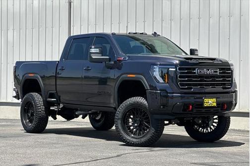 2025 GMC Sierra 2500 AT4