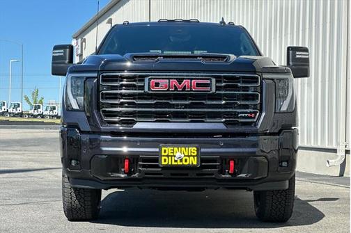 2025 GMC Sierra 2500 AT4