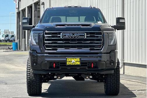 2025 GMC Sierra 2500 AT4