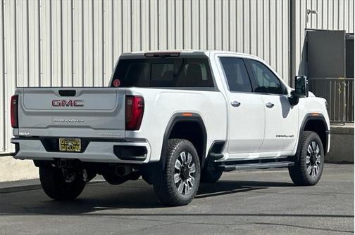 2025 GMC Sierra 2500 Denali