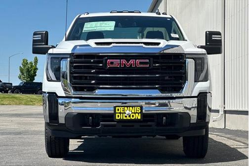 2025 GMC Sierra 2500 Base