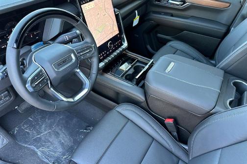 Summit White 2026 GMC Yukon XL Denali
