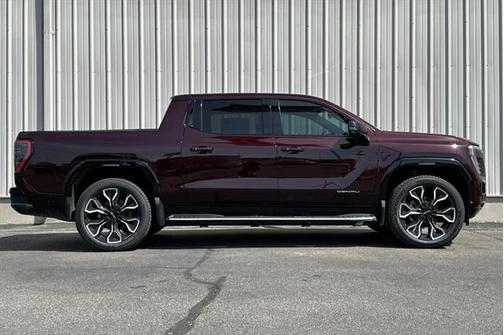 2025 GMC Sierra EV Max Range Denali