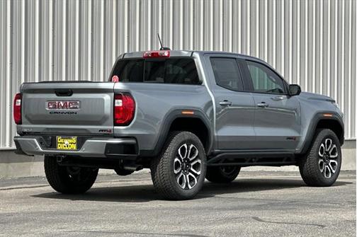 2025 GMC Canyon Base