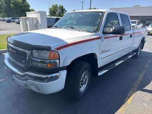 2005 GMC Sierra 2500 SLE H/D Crew Cab