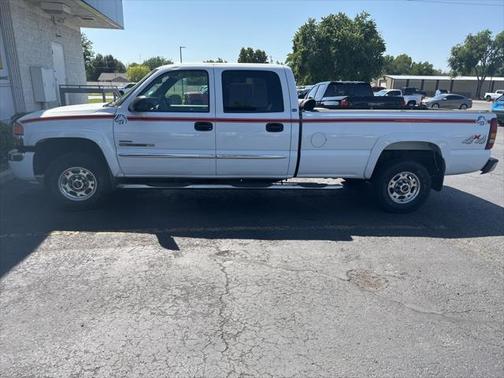 2005 GMC Sierra 2500 SLE H/D Crew Cab