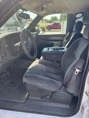 2005 GMC Sierra 2500 SLE H/D Crew Cab