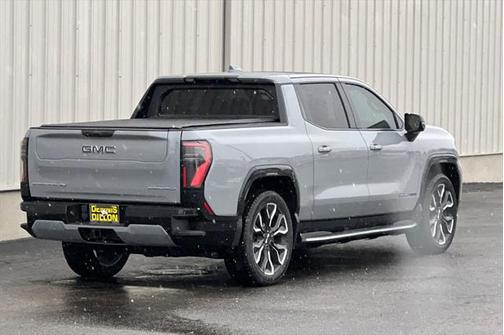 2024 GMC Sierra EV Denali Edition 1