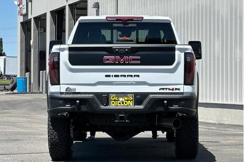 2025 GMC Sierra 2500 AT4