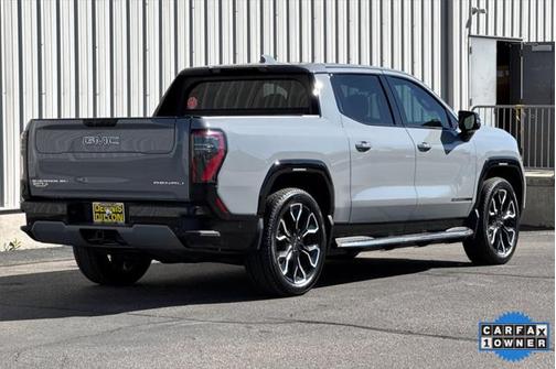 2024 GMC Sierra EV Denali Edition 1
