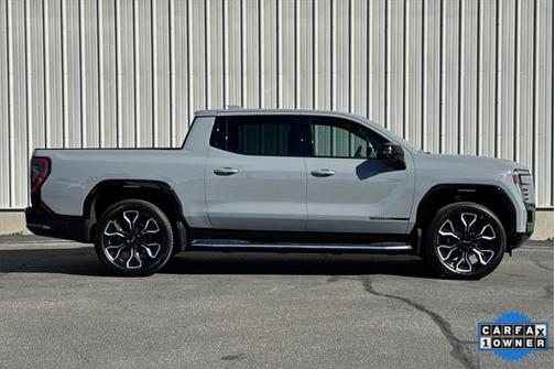 2024 GMC Sierra EV Denali Edition 1