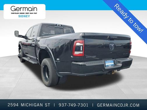 2022 RAM 3500 Laramie