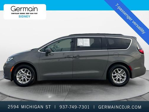 2022 Chrysler Pacifica Touring-L