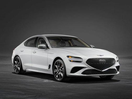 2025 Genesis G70 2.5T RWD
