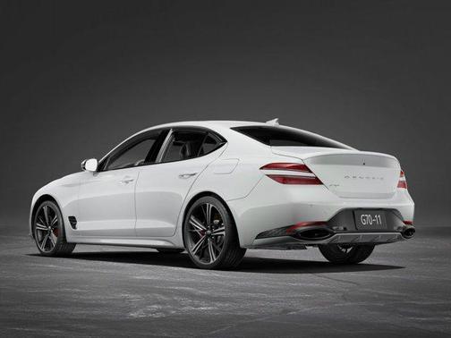 2024 Genesis G70 2.5T AWD