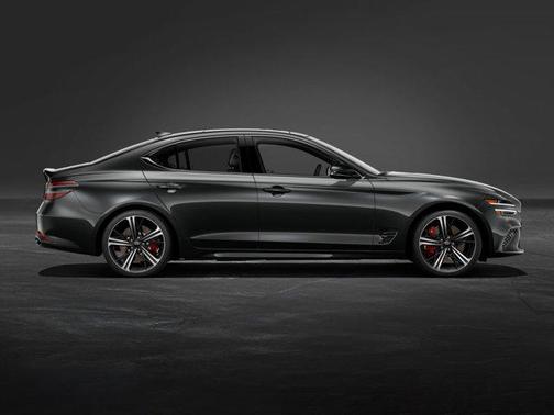 2025 Genesis G70 2.5T AWD