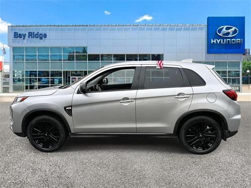 2023 Mitsubishi Outlander Sport 2.0 LE