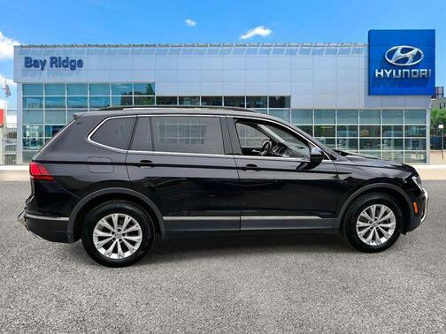 2018 Volkswagen Tiguan 2.0T SE 4MOTION