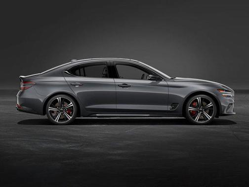 2025 Genesis G70 2.5T AWD