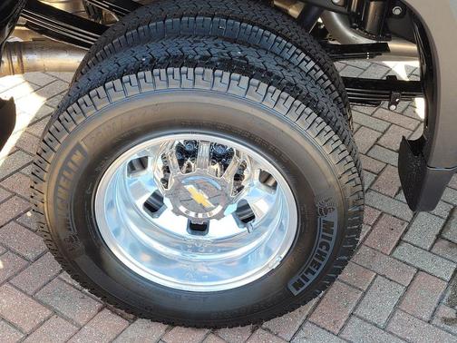 2026 Chevrolet Silverado 3500 High Country