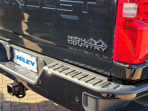 2026 Chevrolet Silverado 3500 High Country