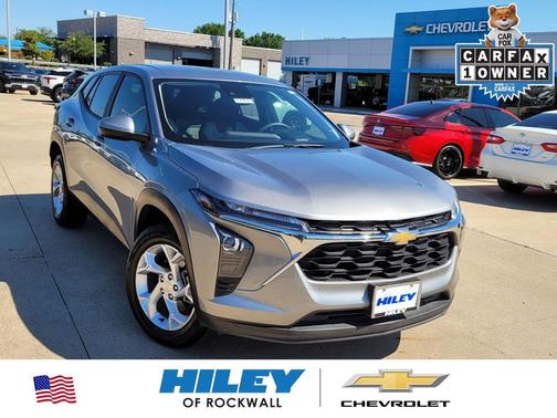 Sterling Gray Metallic 2025 Chevrolet Trax LS