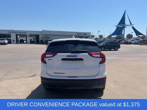 Summit White 2022 GMC Terrain SLE