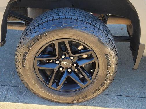 2021 Chevrolet Silverado 1500 Custom Trail Boss