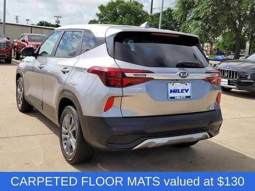 Steel Gray 2021 Kia Seltos LX