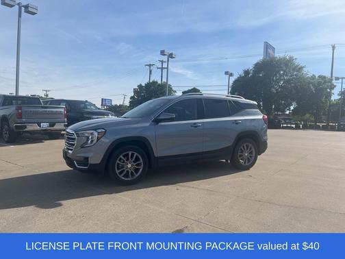 Sterling Metallic 2024 GMC Terrain SLT
