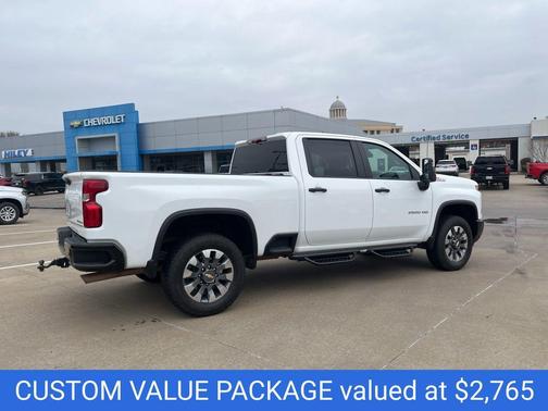 2024 Chevrolet Silverado 2500 Custom