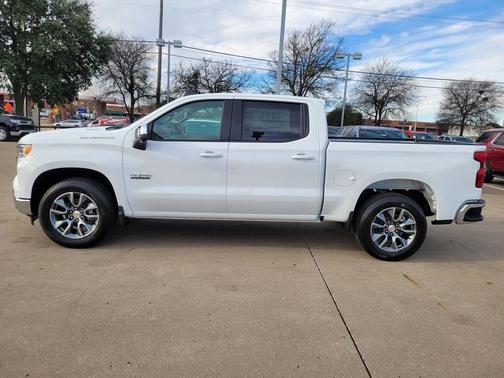 Summit White 2026 Chevrolet Silverado 1500 LT