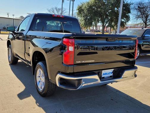 2026 Chevrolet Silverado 1500 Base