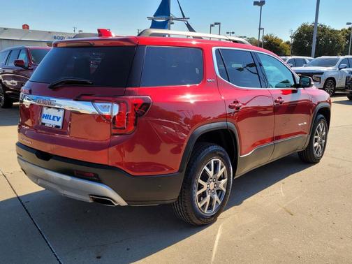 2023 GMC Acadia FWD SLT