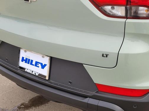 Cacti Green 2026 Chevrolet Trailblazer LT