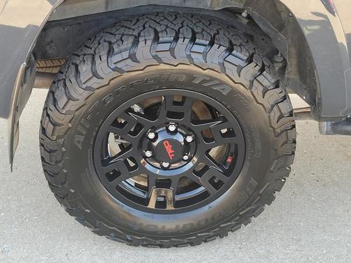 Underground 2024 Toyota 4Runner TRD Off Road