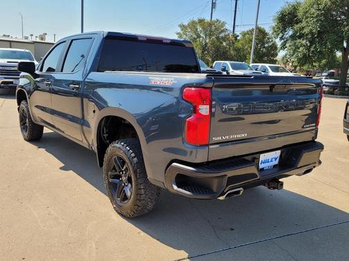 2020 Chevrolet Silverado 1500 Custom Trail Boss