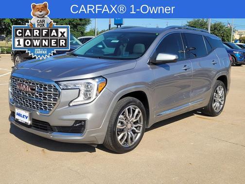 Sterling Metallic 2024 GMC Terrain Denali