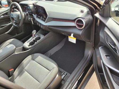 2026 Chevrolet Trax FWD 1RS