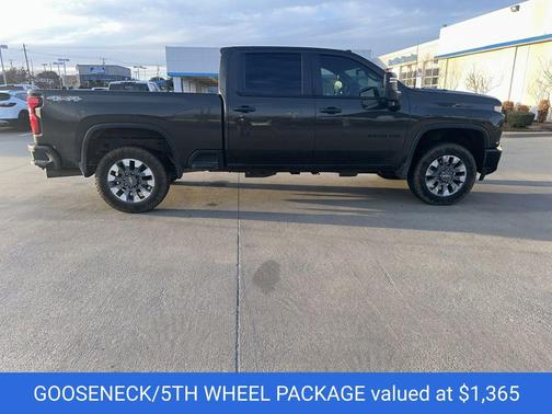 2023 Chevrolet Silverado 2500 Custom