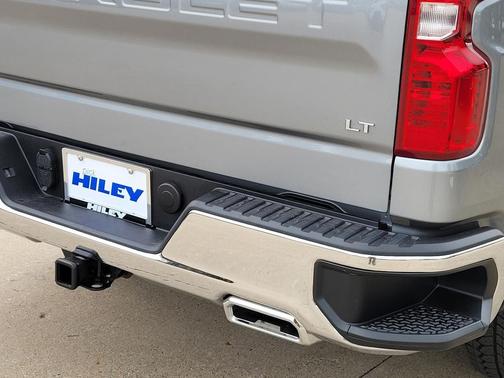 Sterling Gray Metallic 2026 Chevrolet Silverado 1500 LT