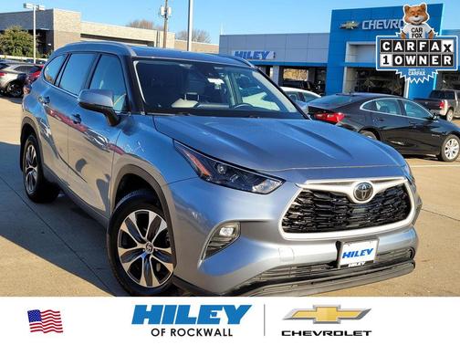 2024 Toyota Highlander XLE