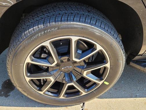 2026 Chevrolet Tahoe 2WD RST