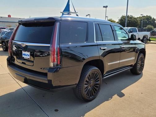 2019 Cadillac Escalade Premium Luxury