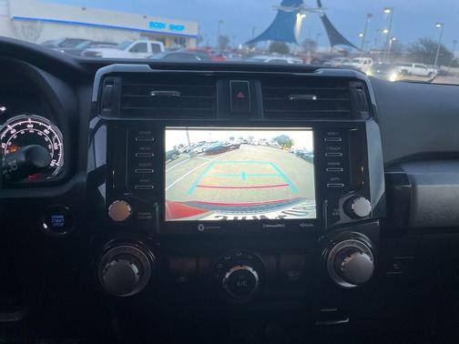 2022 Toyota 4Runner TRD Off Road