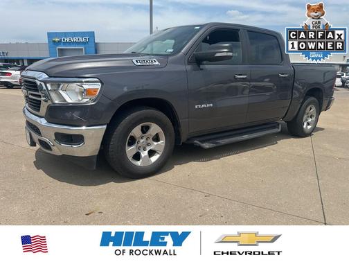 Granite Crystal Metallic Clearcoat 2019 RAM 1500 Big Horn