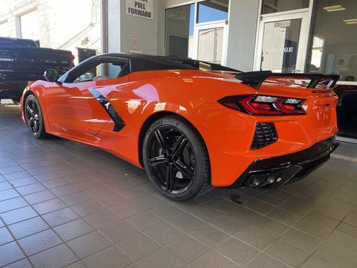 2026 Chevrolet Corvette Stingray w/3LT