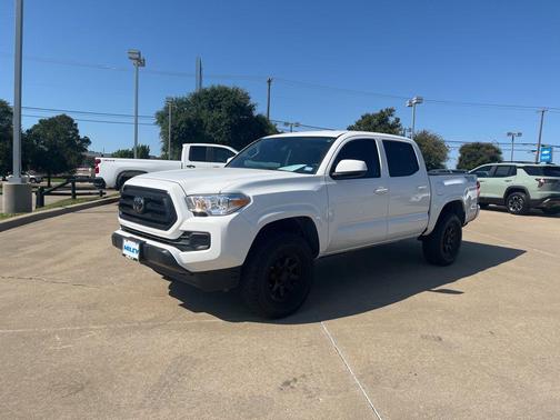 2023 Toyota Tacoma SR